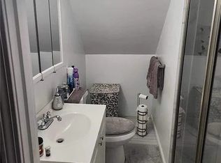 60 Anthony Ave #5, Pawtucket, RI 02860