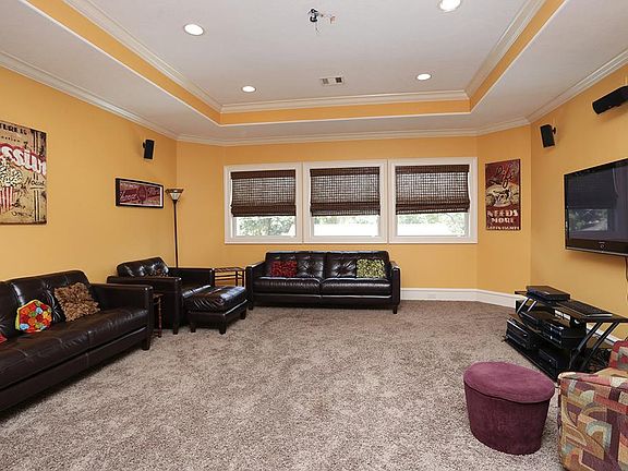 5th image of 14110 Woodthorpe Ln
