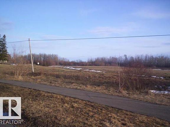 5th image of 4810 51st St