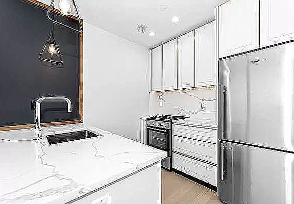 2nd image of 557 4th Ave #1010