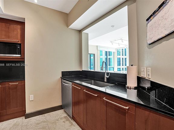 5th image of 333 Las Olas Way APT 1608