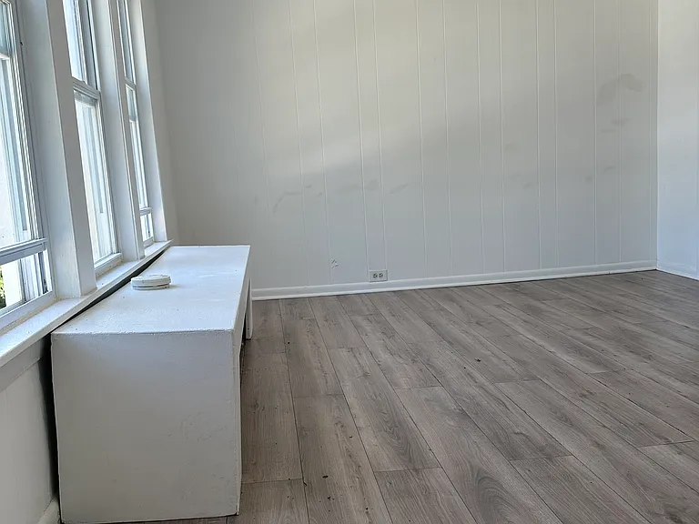 239 Ashland Ave #2 — Photo 9