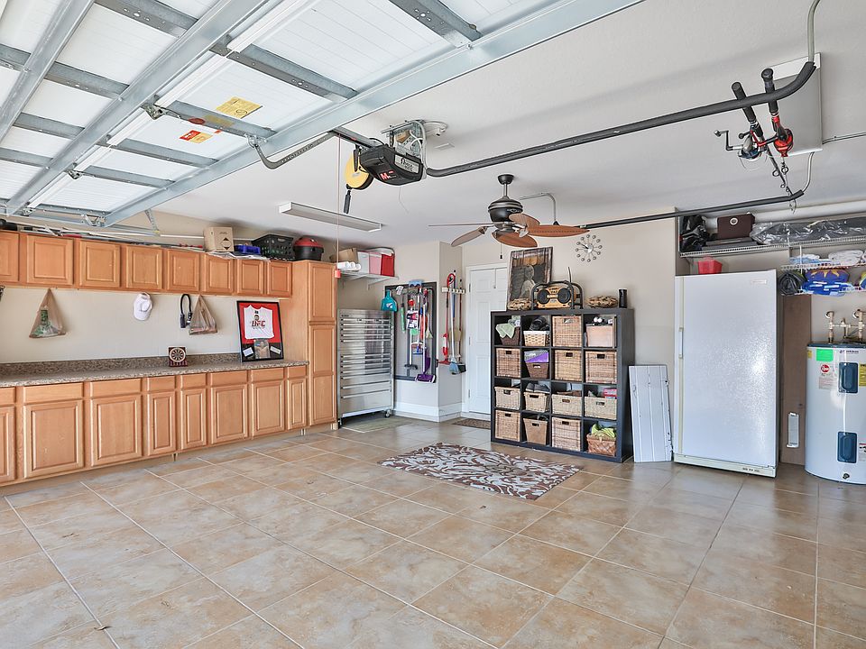 1st image of 3920 Sunnywood Cir