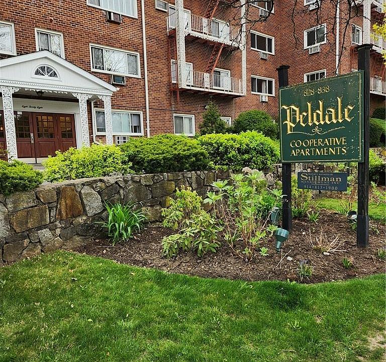 1st image of 828 Pelhamdale Avenue #2C