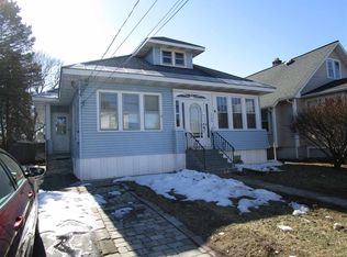 1704 Albany St, Schenectady, NY 12304