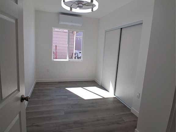 5th image of 9030 Terradell St