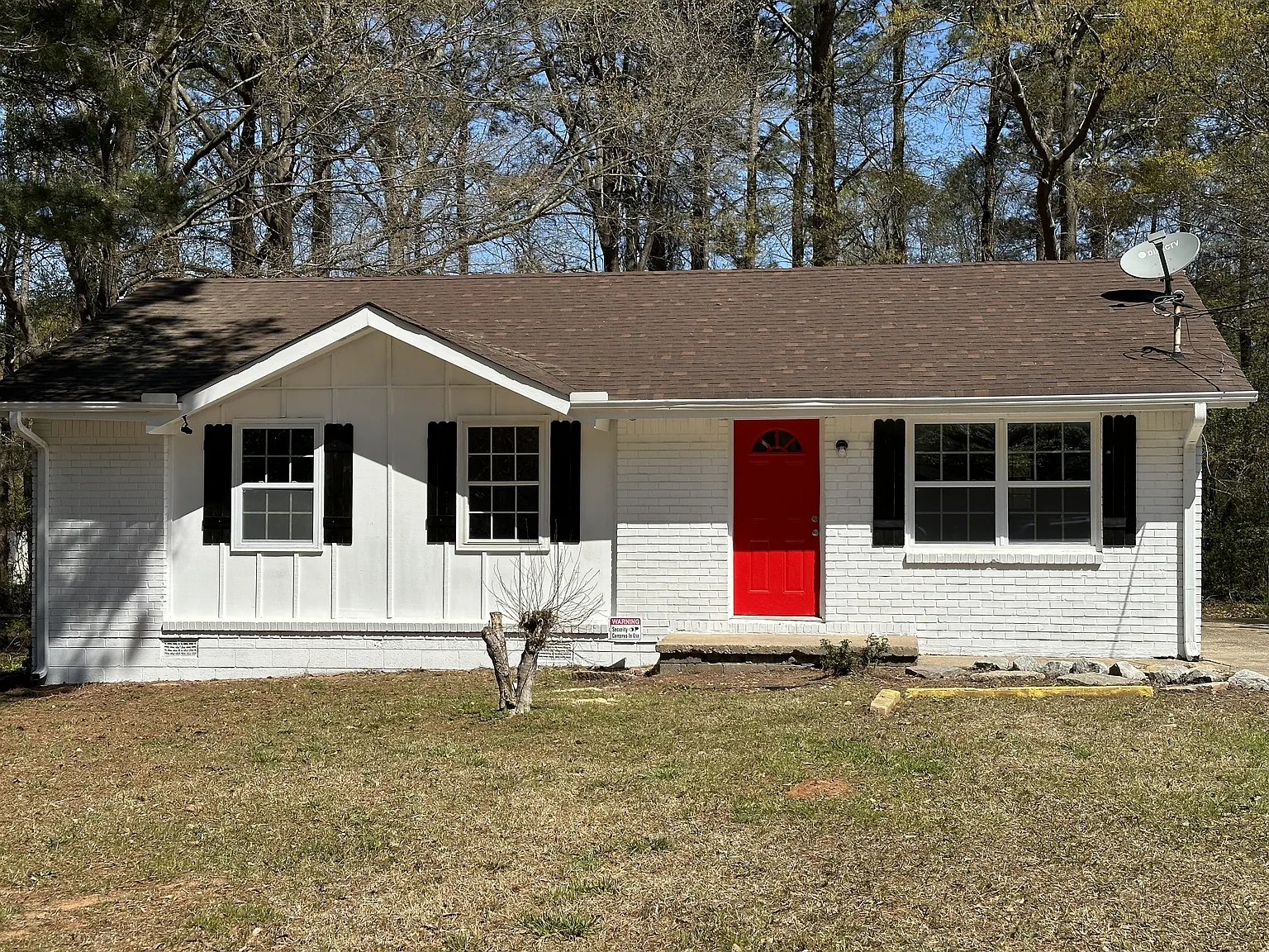 8079 Attleboro Dr — Photo 2