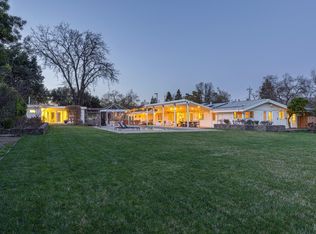 17850 Carriger Rd, Sonoma, CA 95476