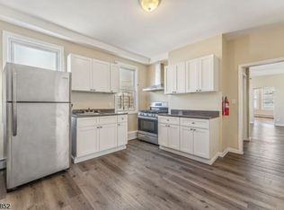 269 S 11th St, Newark, NJ 07103