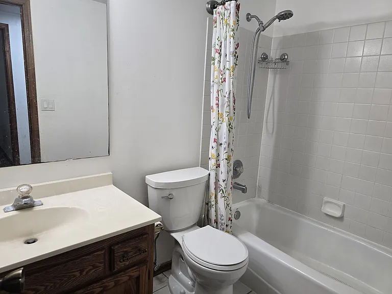 5759 Donegal Dr — Photo 14