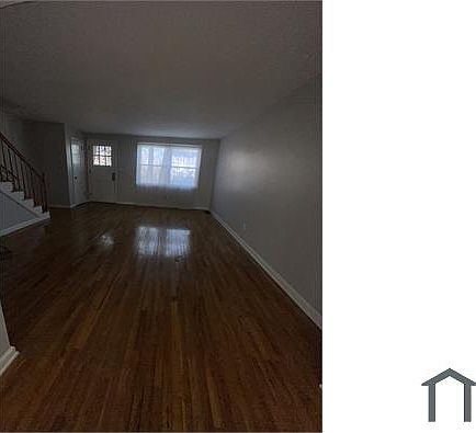 5th image of 20706 Harvard Ave