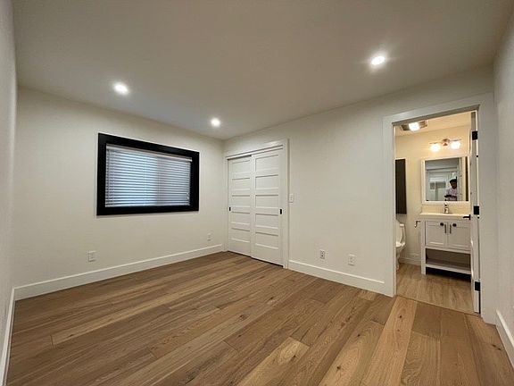 3rd image of 238 Urbano Dr #2