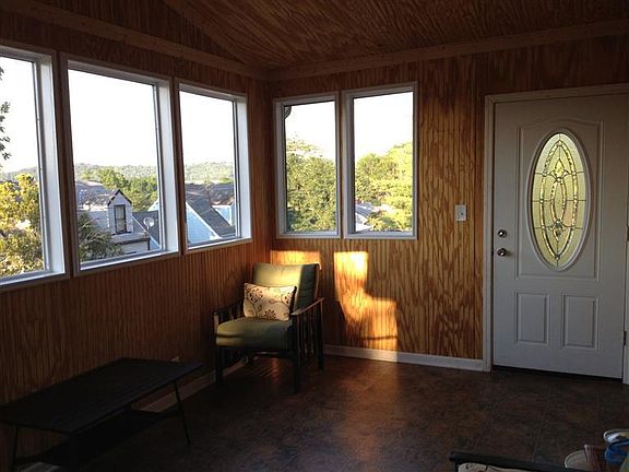 4th image of 611 Cleveland Ave