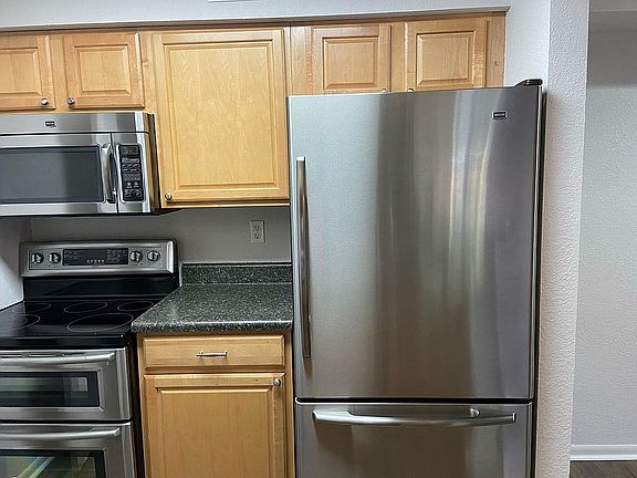 4th image of 8648 Mallard Reserve Dr Unit 101