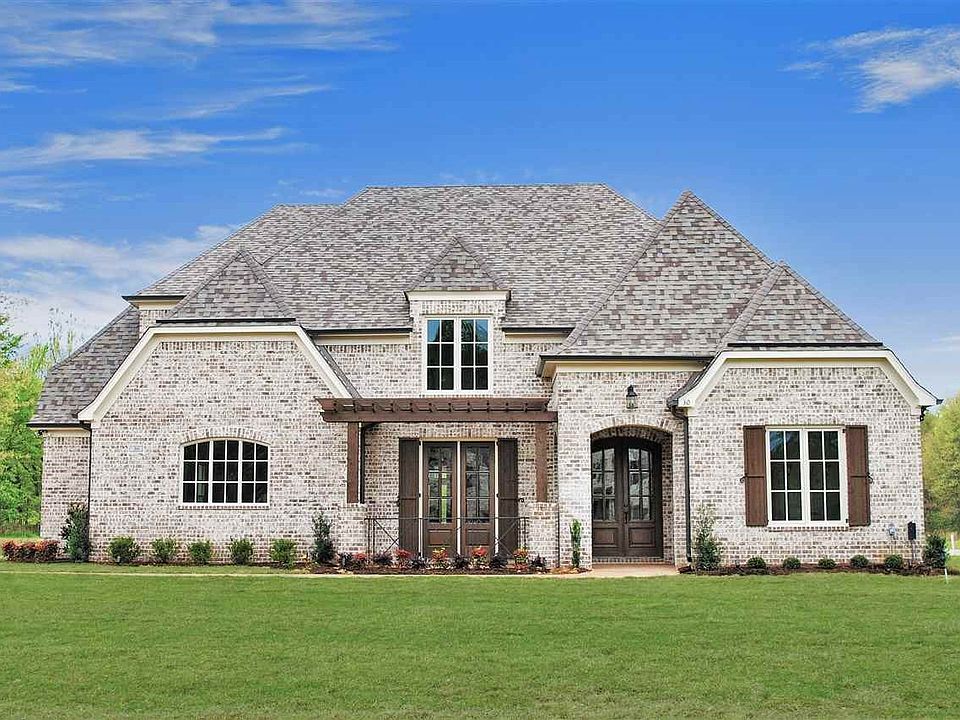 5 beds and 3.5 baths