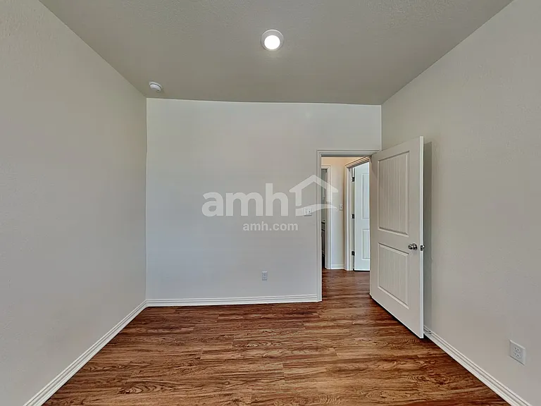 320 Aspen Waters — Photo 11