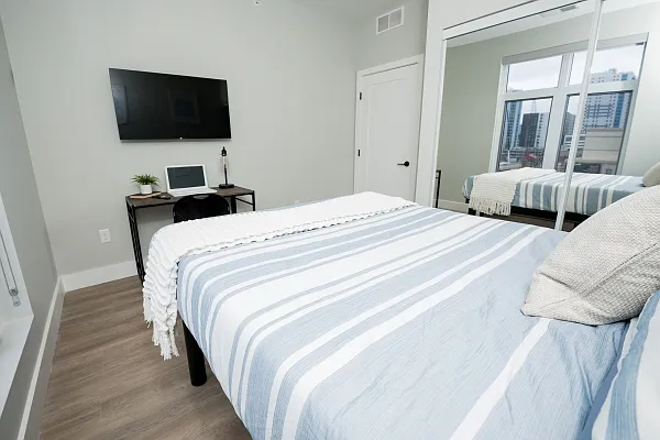 60 E Green St #303 — Photo 5