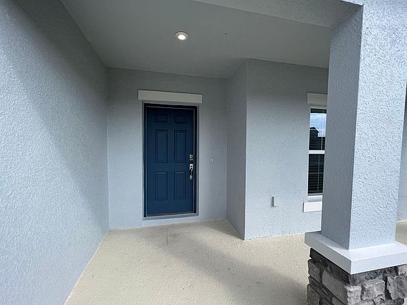 3rd image of 430 Pine Tree Dr