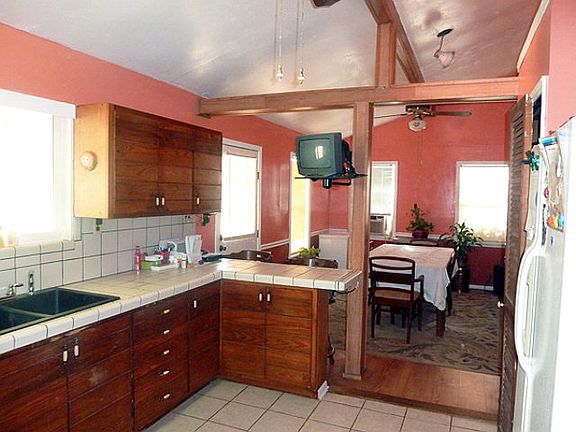 2nd image of 12481 County Road 4335