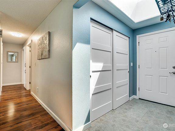 2nd image of 2844 N Bristol Street