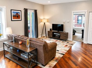 900 W Winona St APT 1, Chicago, IL 60640
