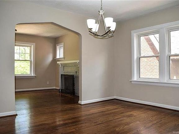5th image of 7552 Hiawatha Ave