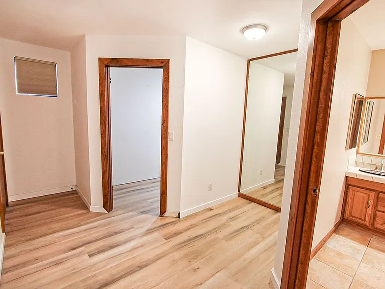 20351 Harvard Way — Photo 32