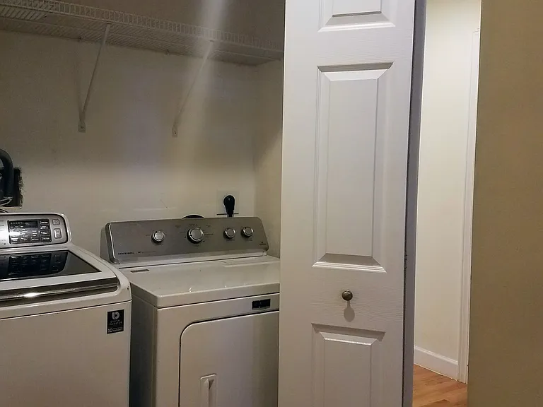 2779 Washington St #6 — Photo 11