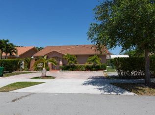 3855 SW 145th Pl, Miami, FL 33175