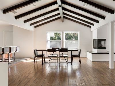 23900 Califa St, Woodland Hills, CA, 91367