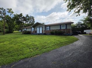 865 Louisville Hwy #B, Goodlettsville, TN 37072