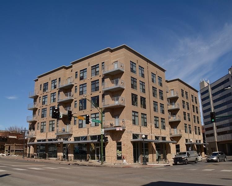 1st image of 229 S Dubuque St APT 239