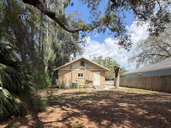 1727 45th St S, Saint Petersburg, FL 33711