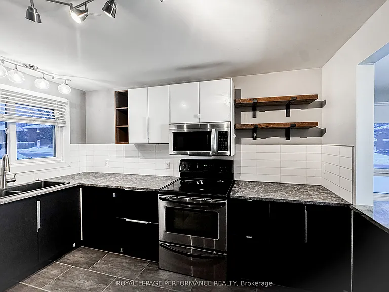 726 Cummings Ave #A — Photo 8
