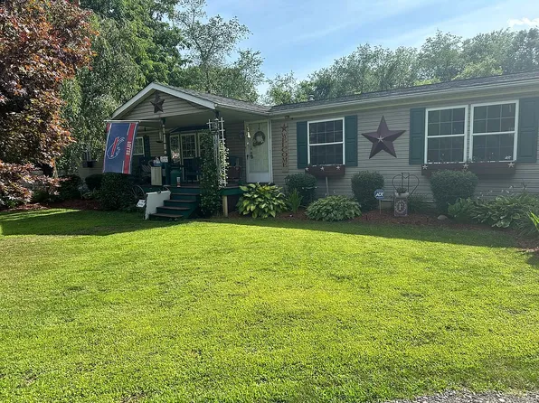 141 Hoover St, Sayre, PA 18840