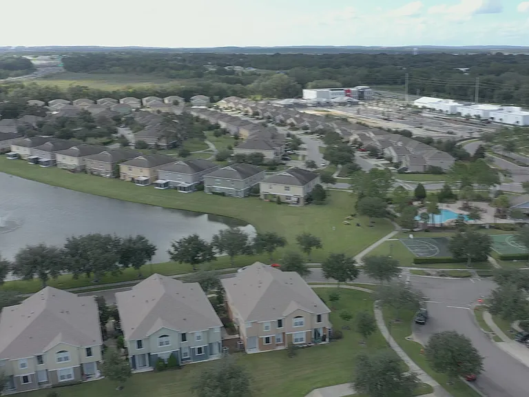 1432 Broken Oak Dr #31A — Photo 17