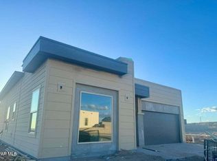 232 Farnbrough St, El Paso, TX 79928
