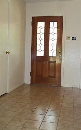 4th image of 2109 Westwood Dr