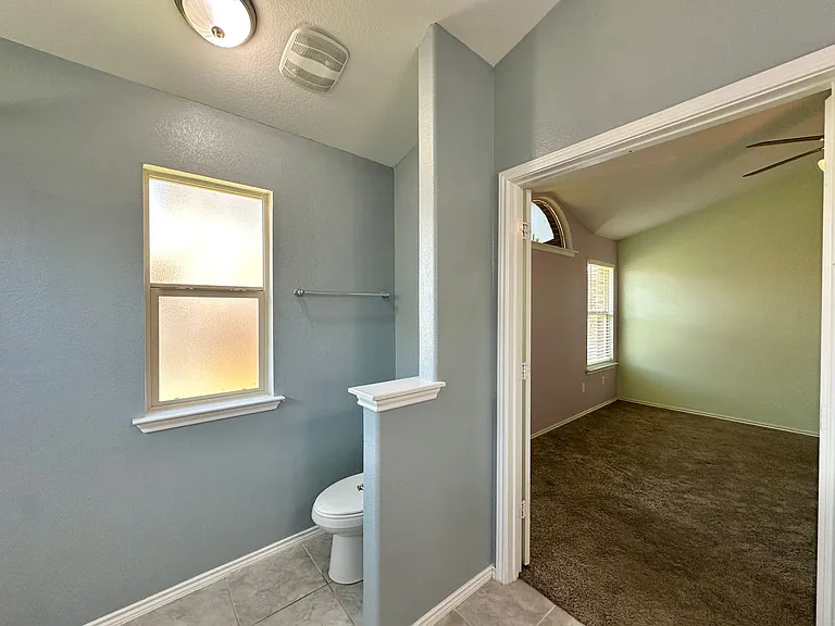 1118 Juneberry Park Dr — Photo 32