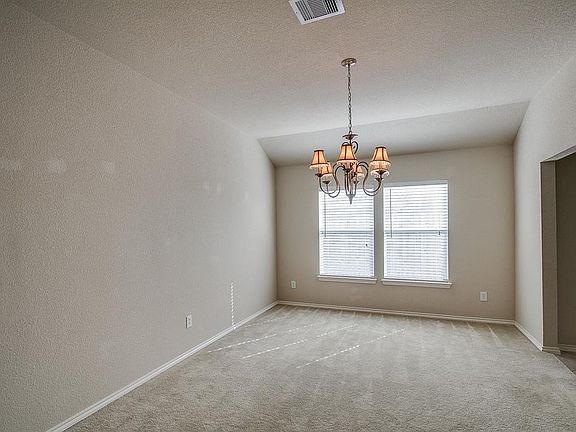 4th image of 3831 Eastland Lake Dr