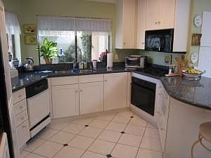 4th image of 8513 N 84th St