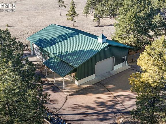 3rd image of 11430 Roslyn Rd