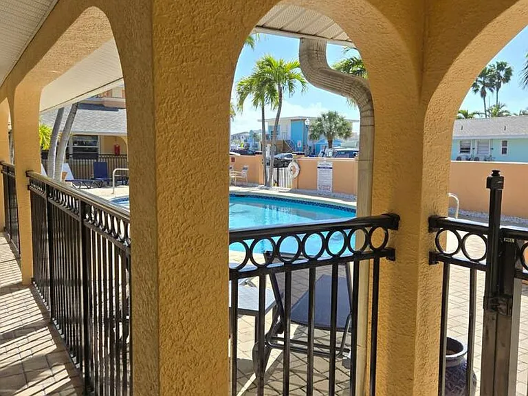 17505 Gulf Blvd #1-ID1596433P — Photo 20