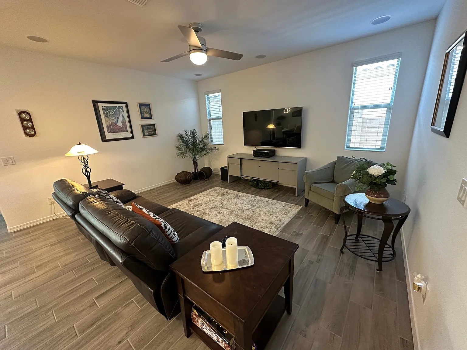 2 bed, 1640 sqft, $2,900 — Photo 2