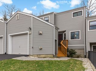 55 Bridle Path, Ossining, NY 10562