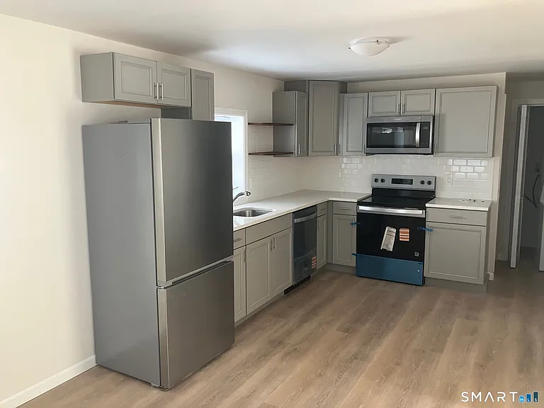 194 High Ridge Ave #3 — Photo 4
