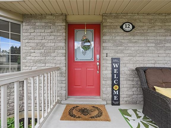 3rd image of 12 Schneider Dr