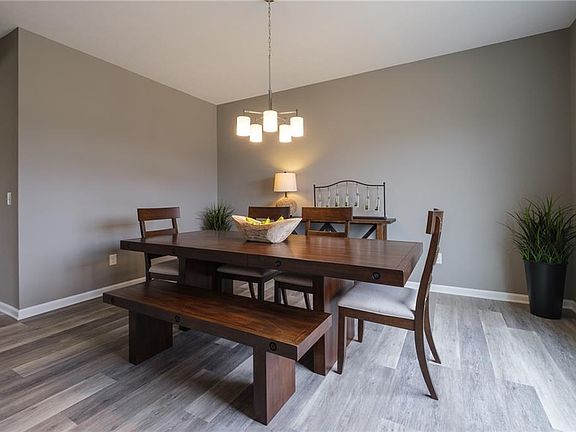 4th image of 851 Asbury Pointe Dr