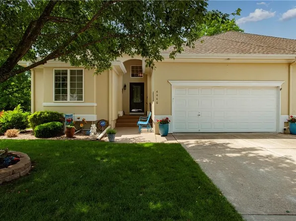 4446 S Davidson Dr, Independence, MO 64055