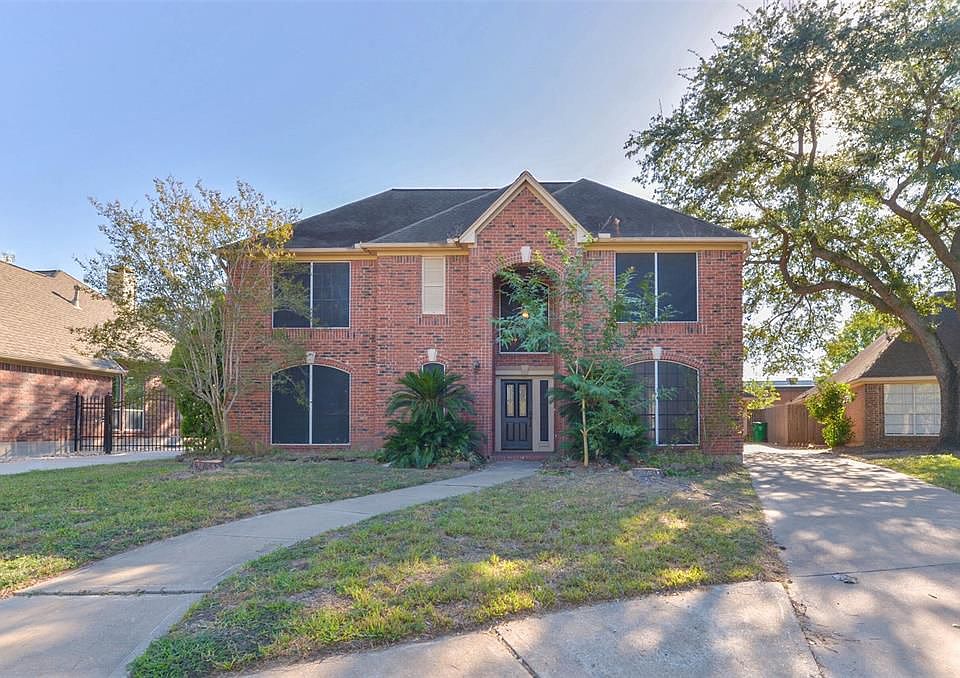 1st image of 15206 Evergreen Knoll Ln